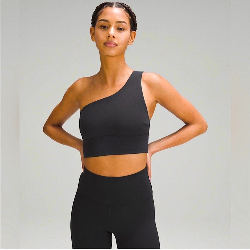 LuluLemon Align Asymmetrical Bra *Light Support, C/D Cup, Black 🆕